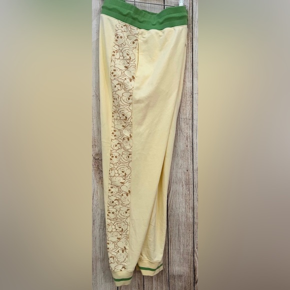 Chip N Dale Disney Parks Loungewear set in size XL NWOT - Picture 6 of 7